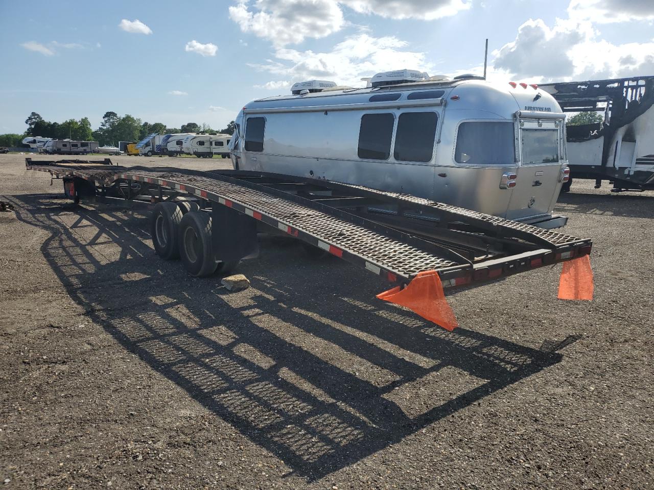 Kaufman Trailer