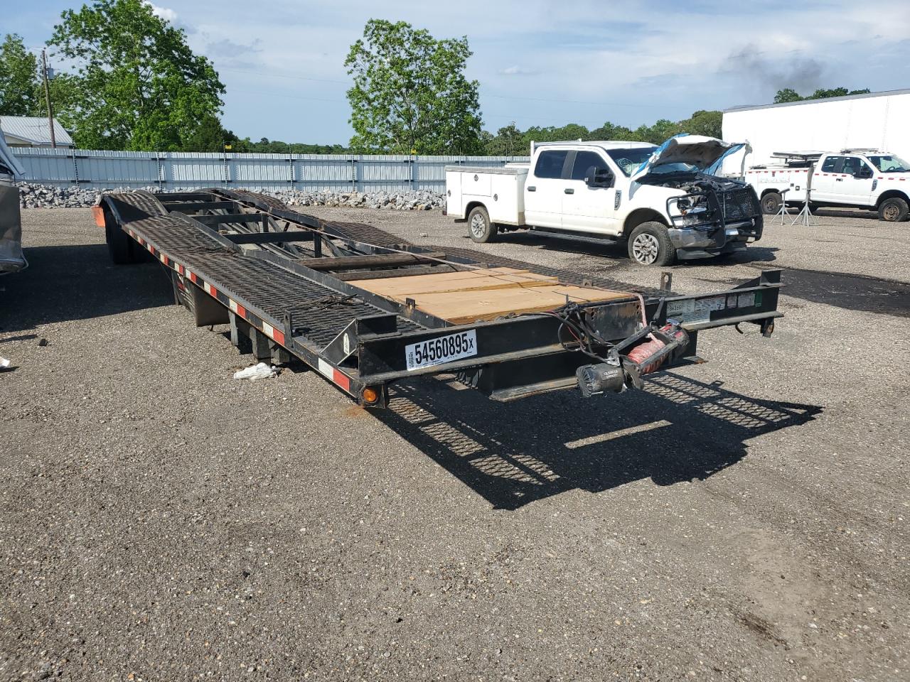 Salvage Kaufman Trailer Image