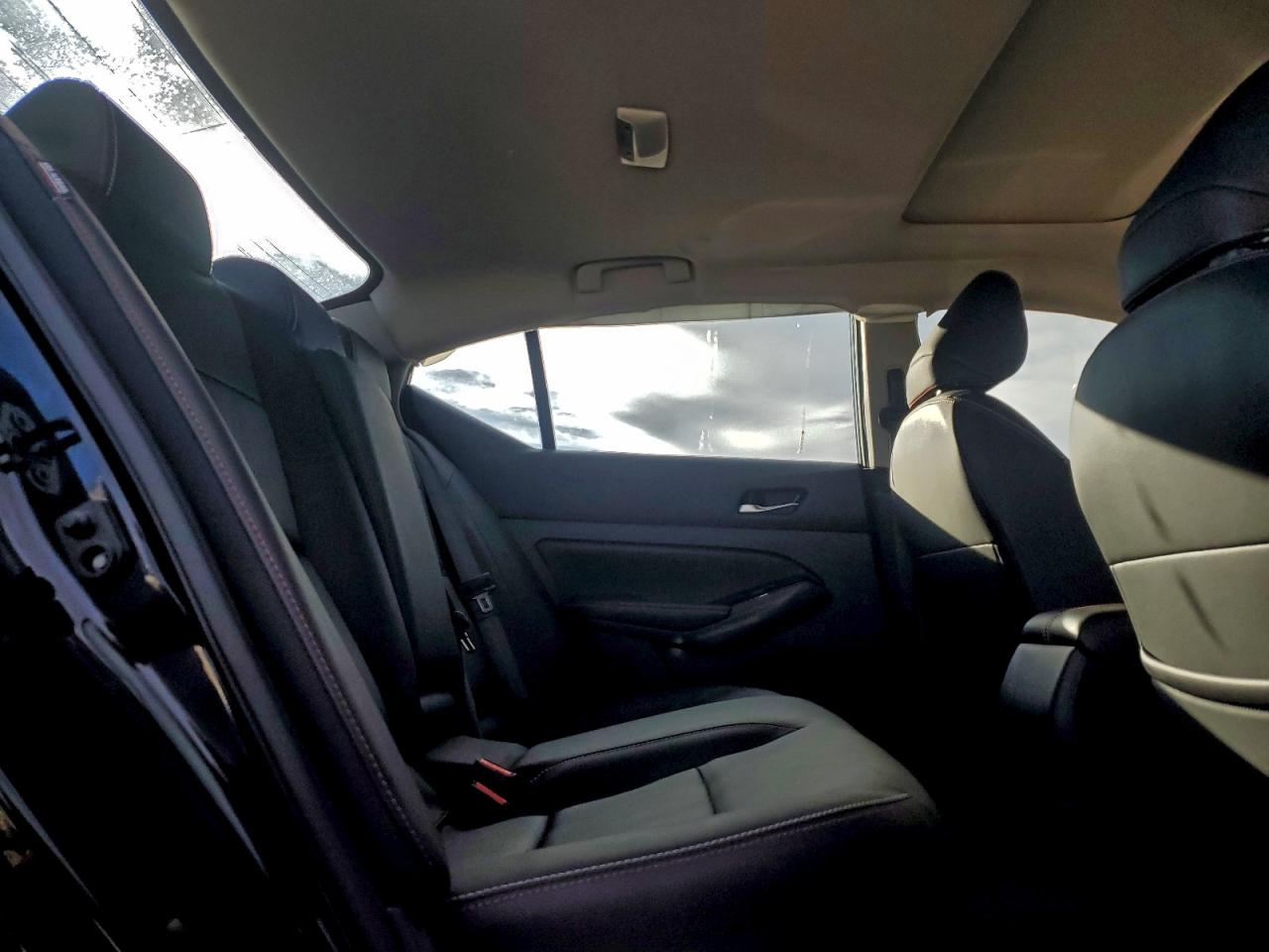 Nissan Altima Sr