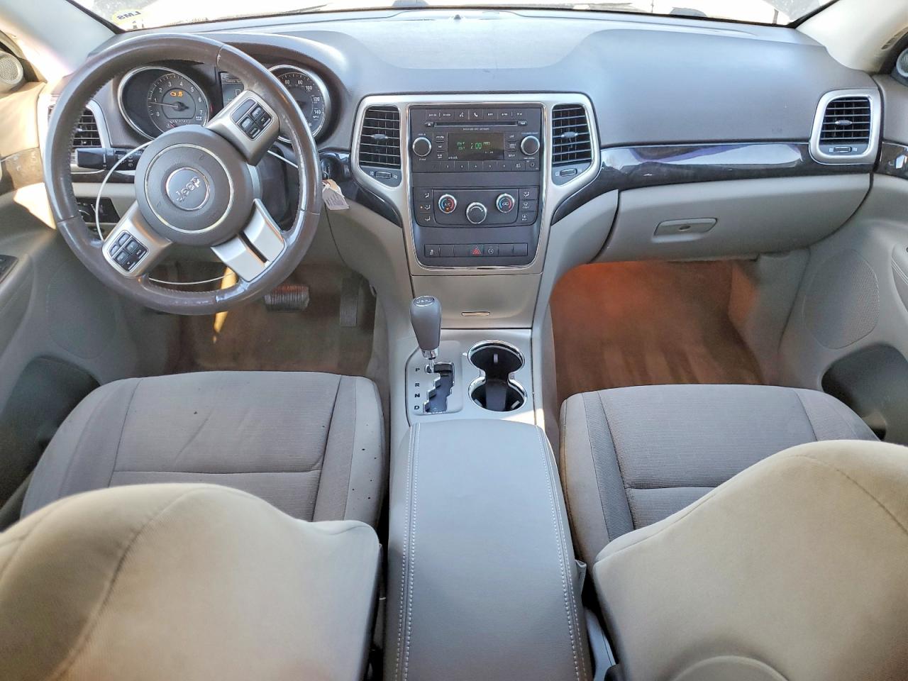 Jeep Grand Cherokee Laredo