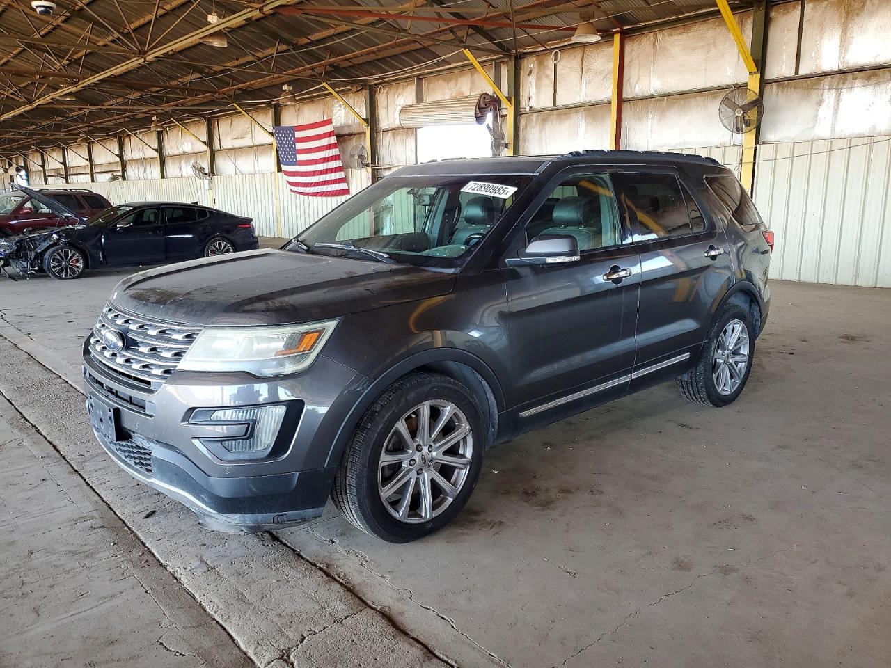 Salvage Ford Explorer Image