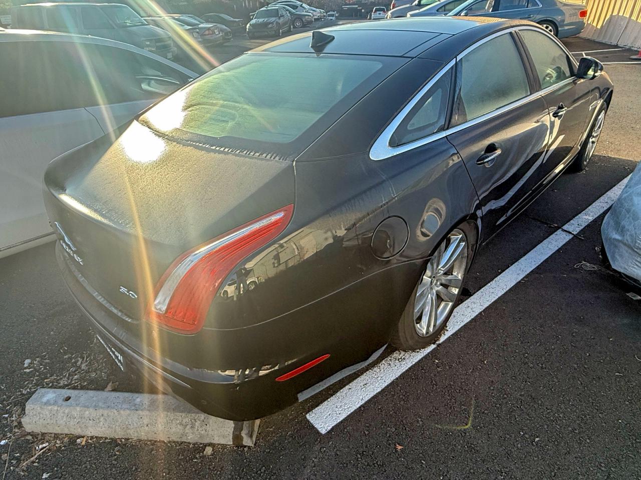 Jaguar XJ Portfolio