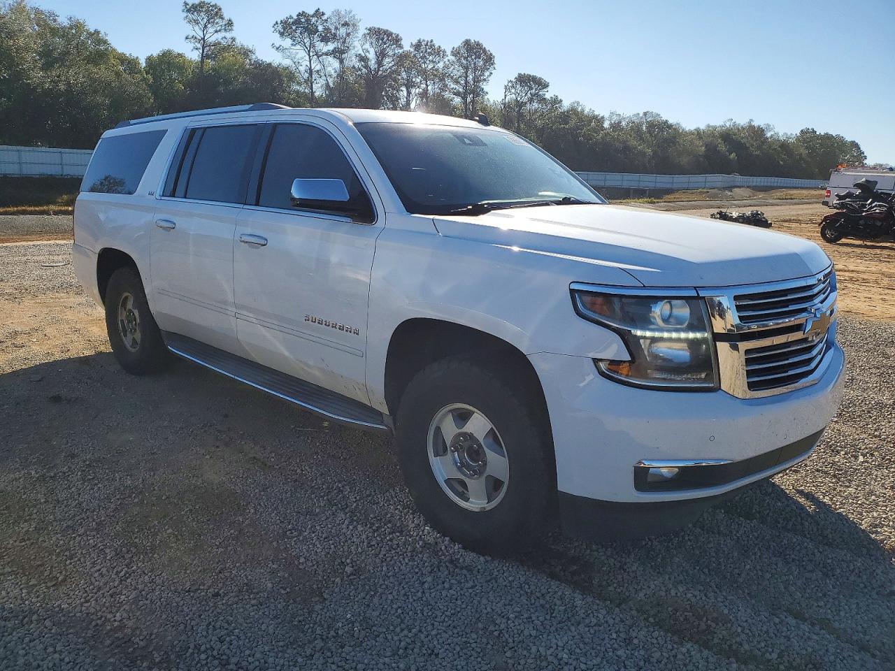 Chevrolet Suburban C1500 Ltz