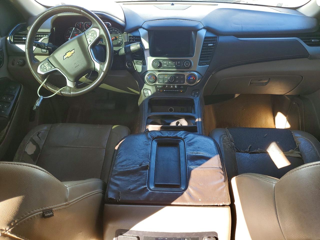 Chevrolet Suburban C1500 Ltz