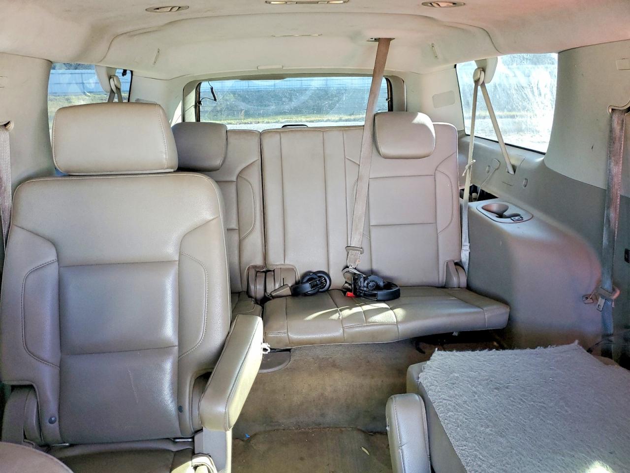 Chevrolet Suburban C1500 Ltz