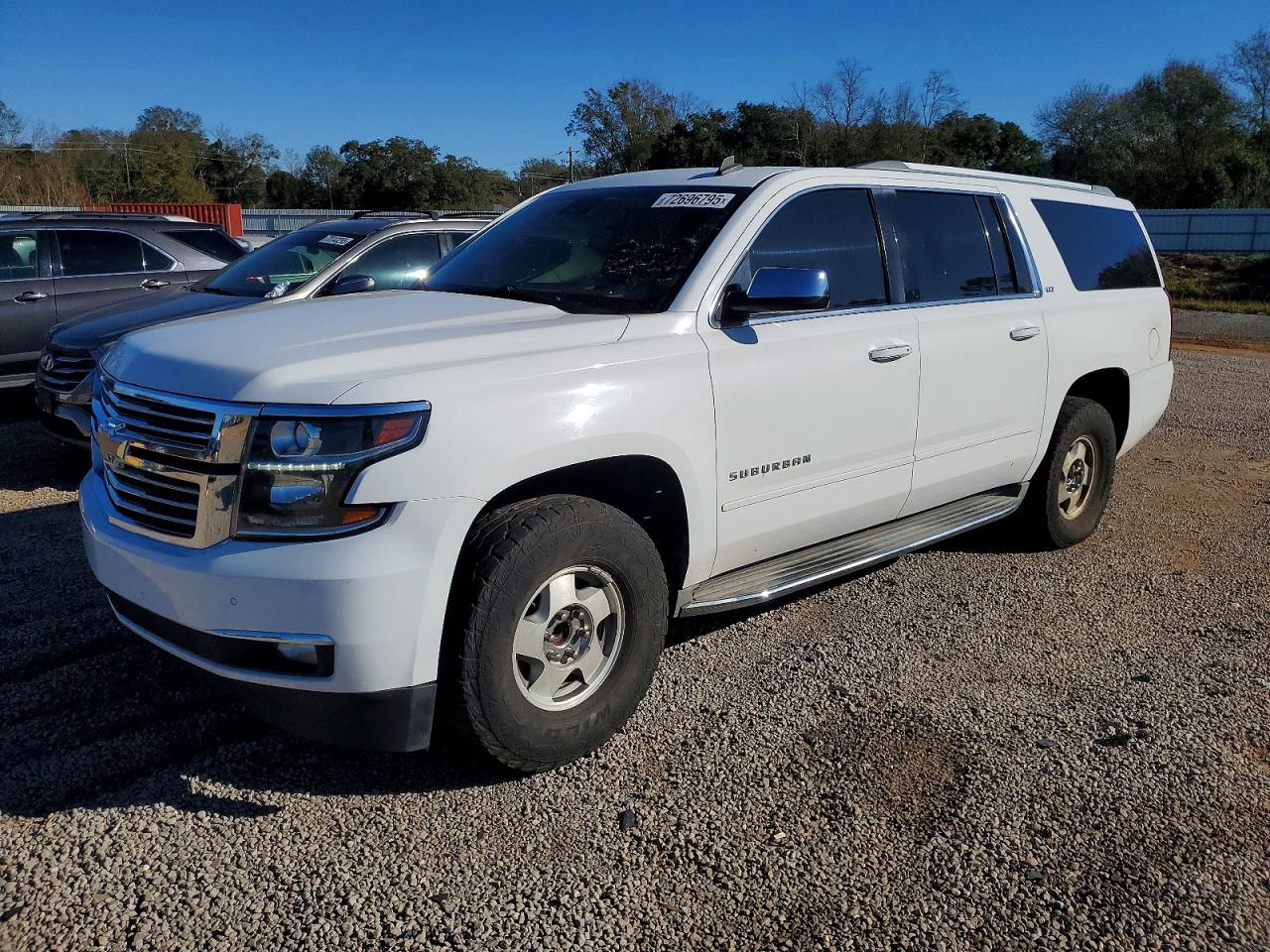 Salvage Chevrolet Suburban Image
