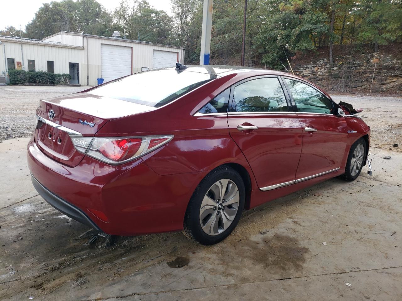Hyundai SONATA Hybrid