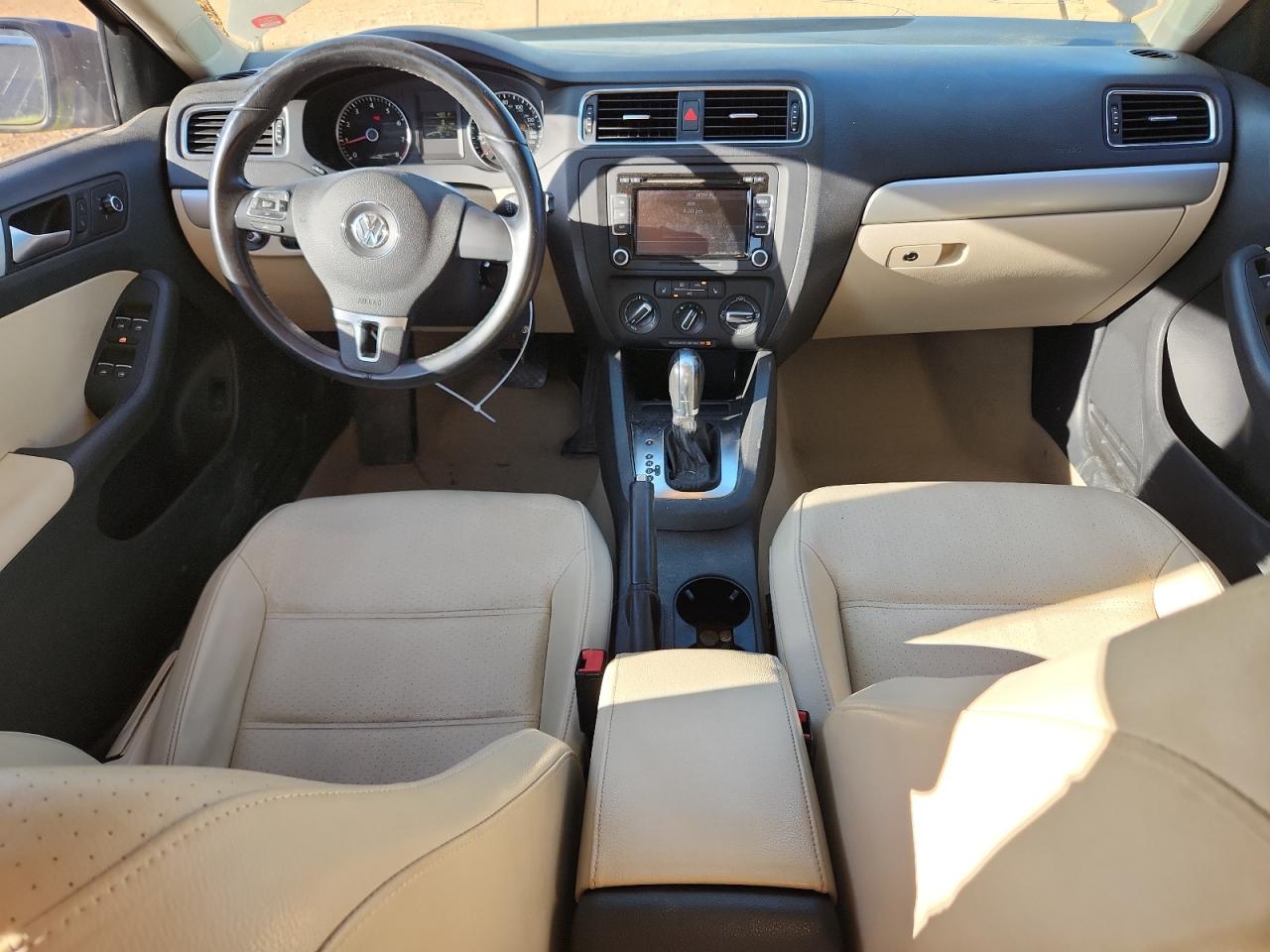 Volkswagen Jetta Se