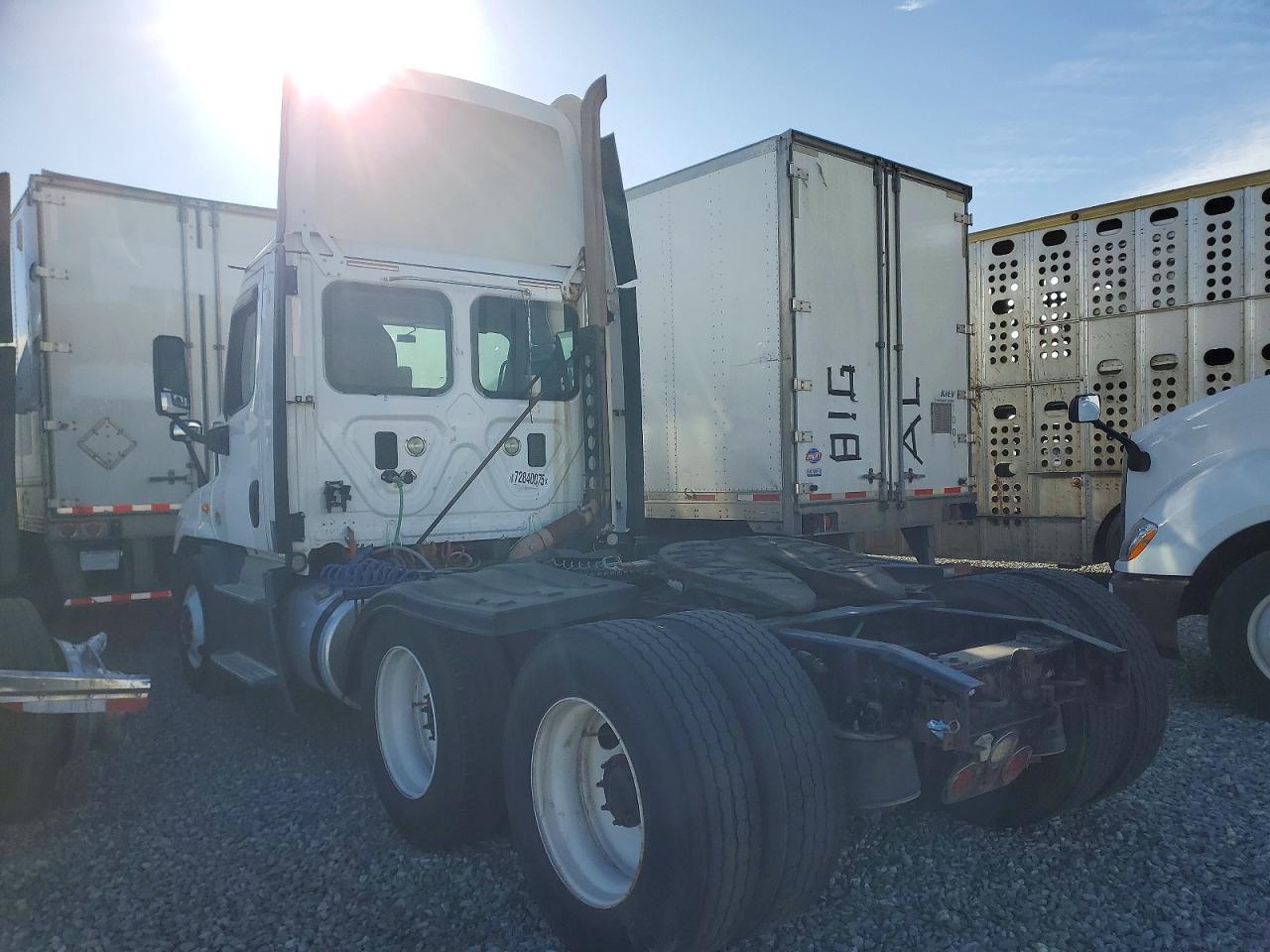 Freightliner Cascadia 1