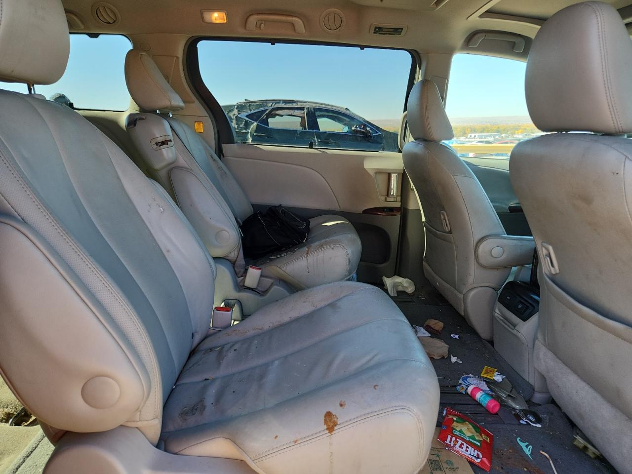 Toyota Sienna Xle