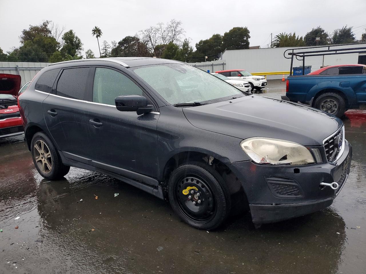 Volvo XC60 T6