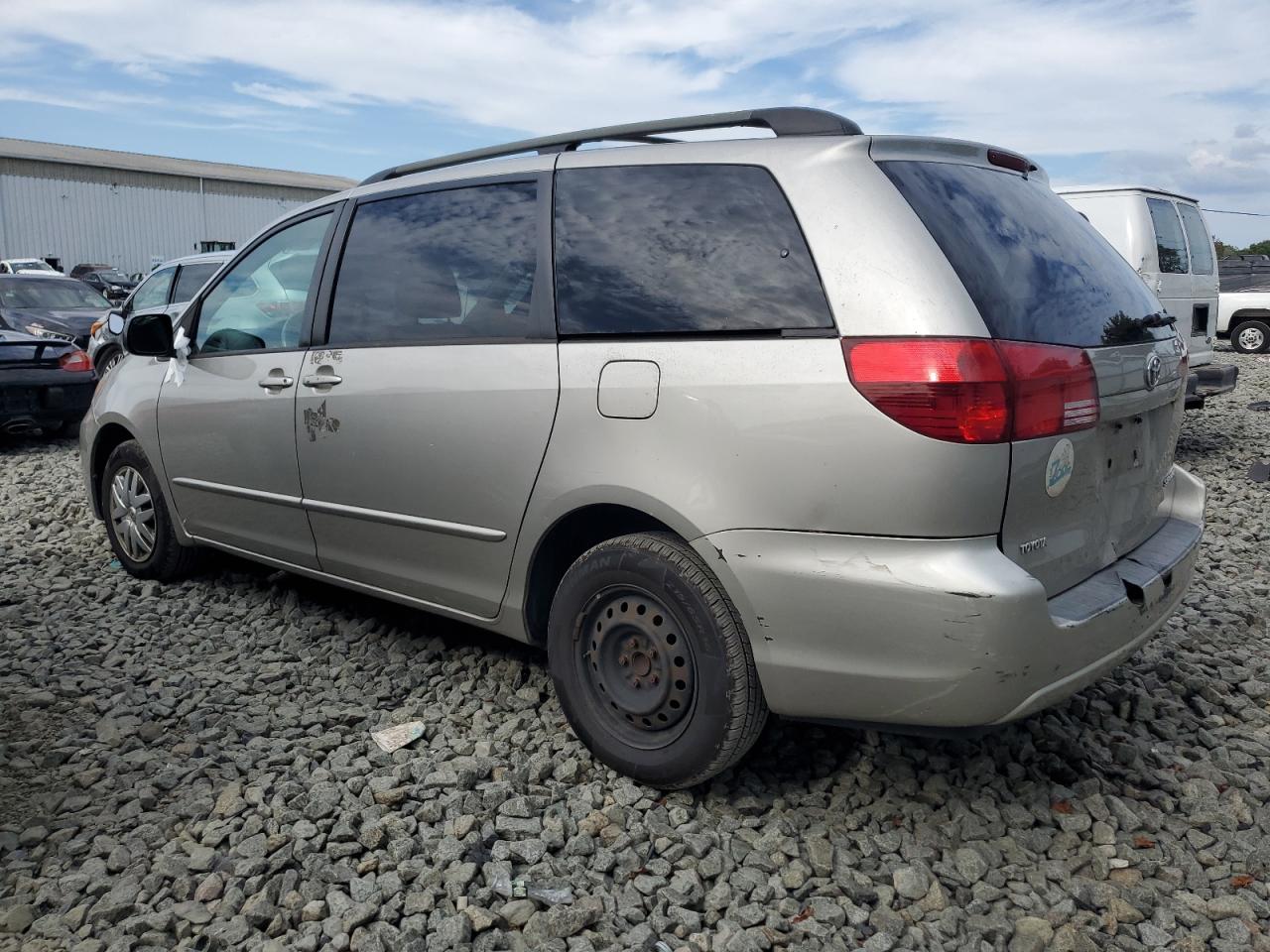 Toyota Sienna Ce