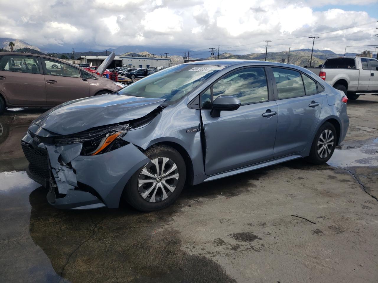 Salvage Toyota Corolla Image