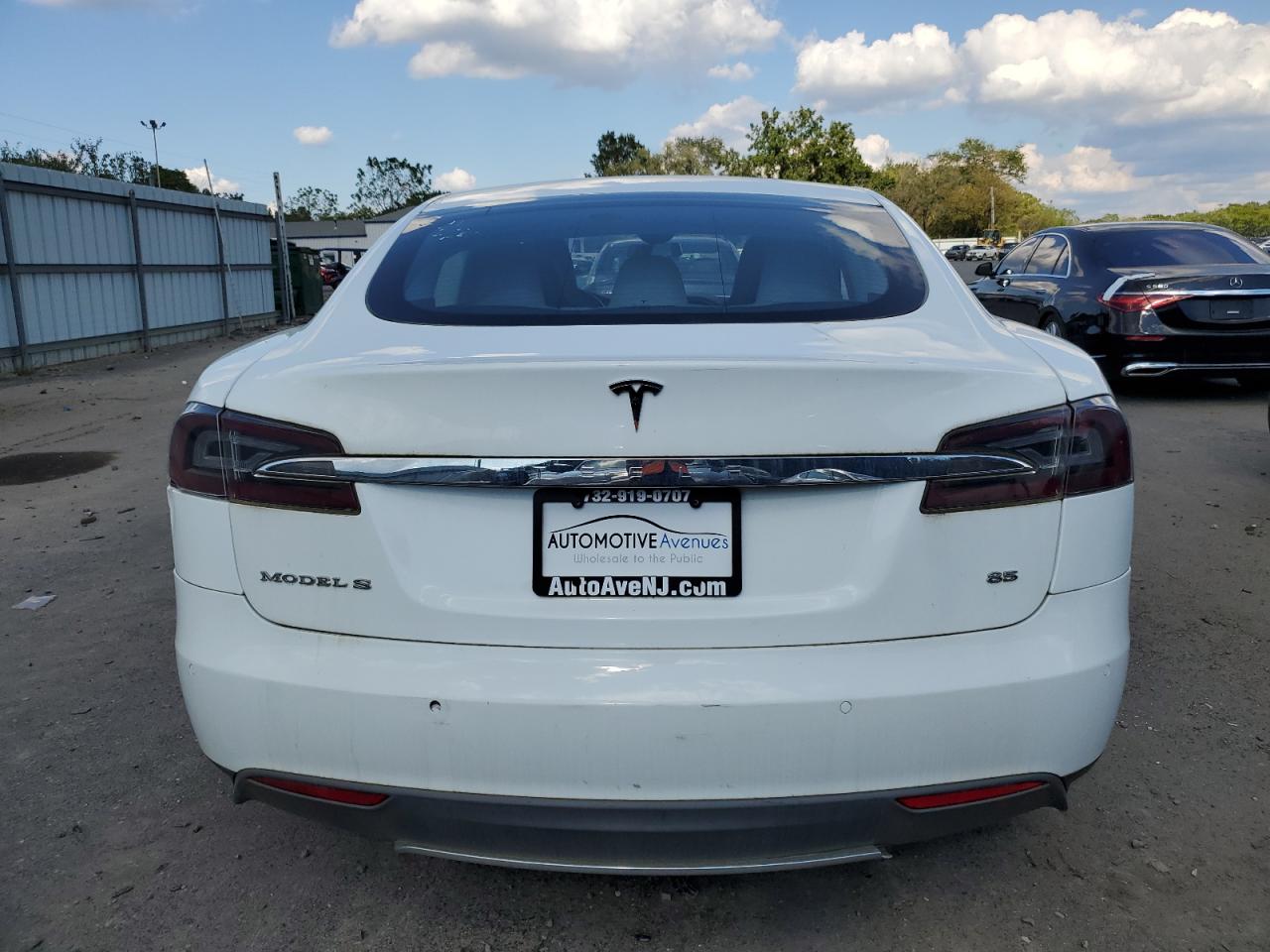 Tesla Model S