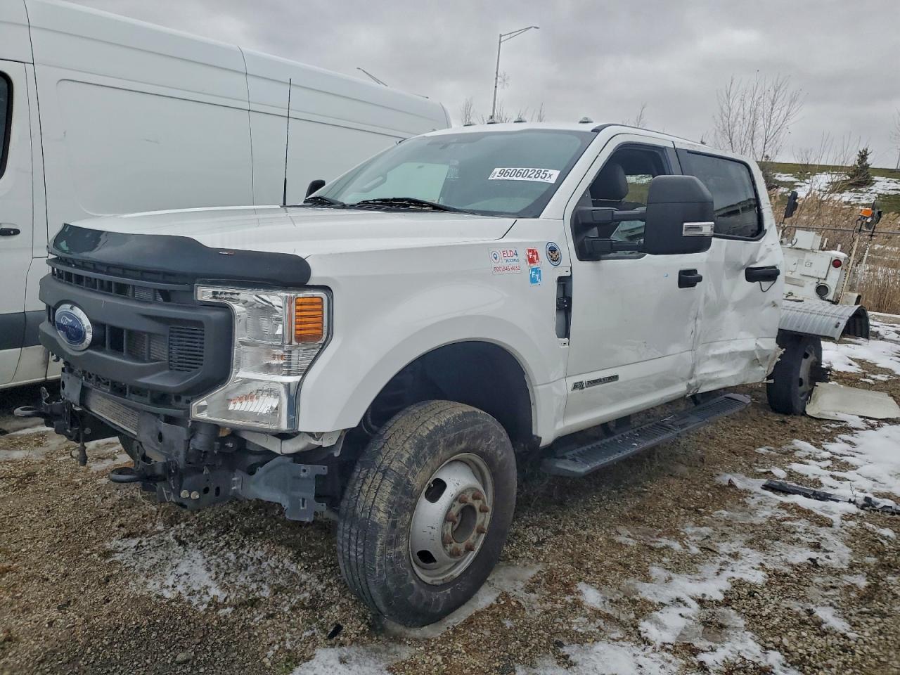 Salvage Ford F-350 Image