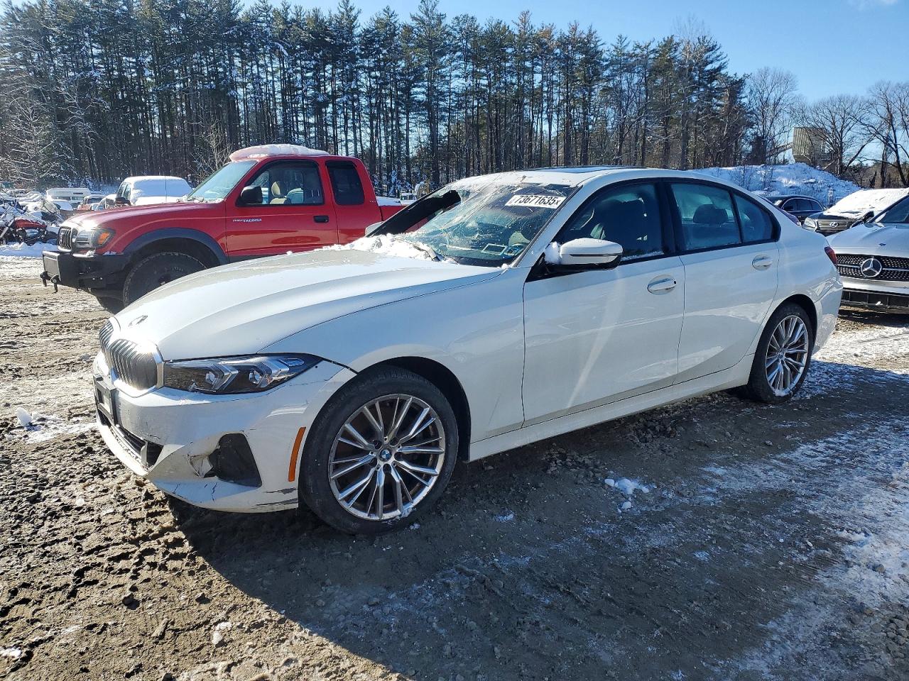Salvage BMW 3 Series Image
