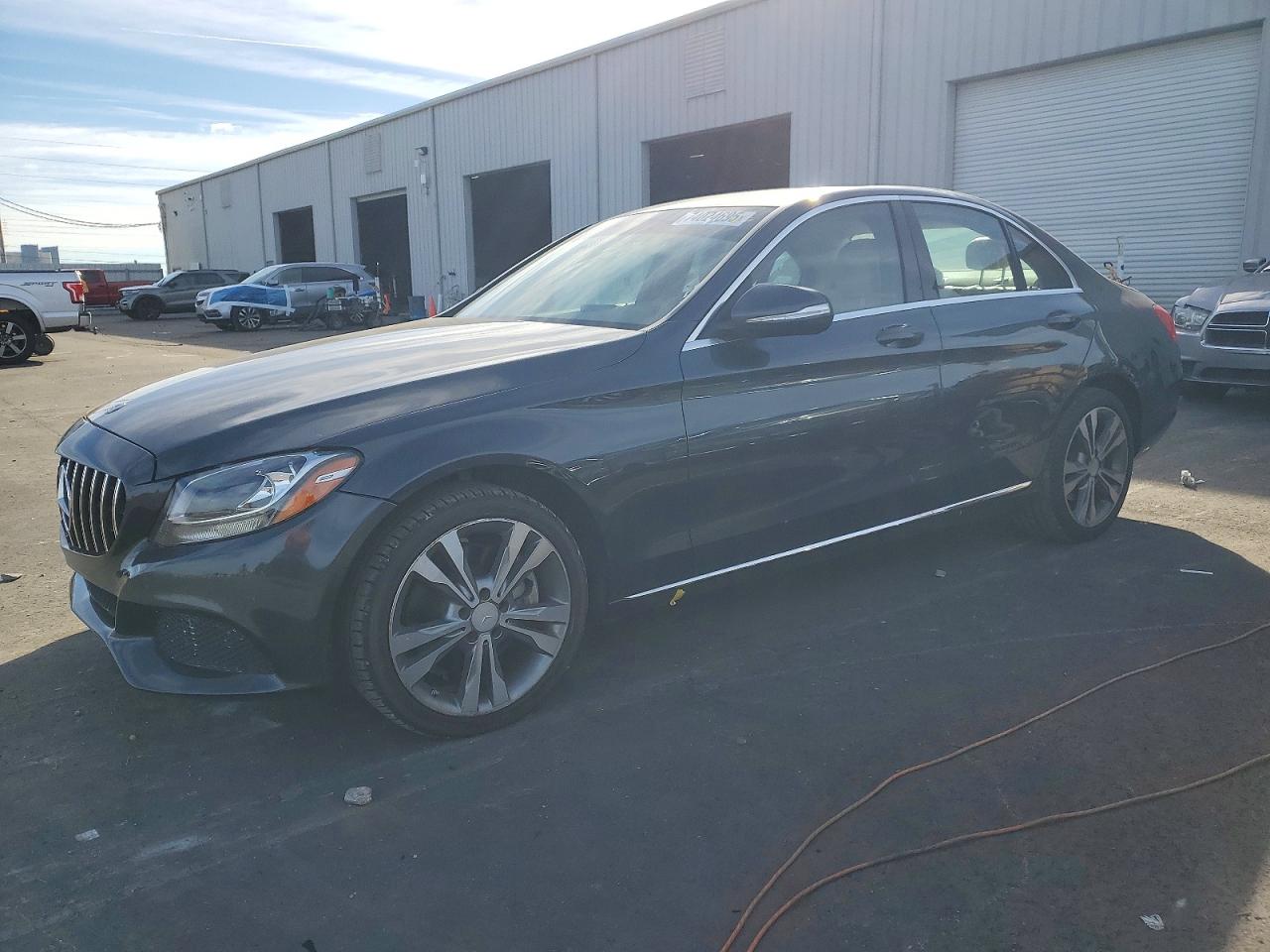 Salvage Mercedes-Benz C-Class Image