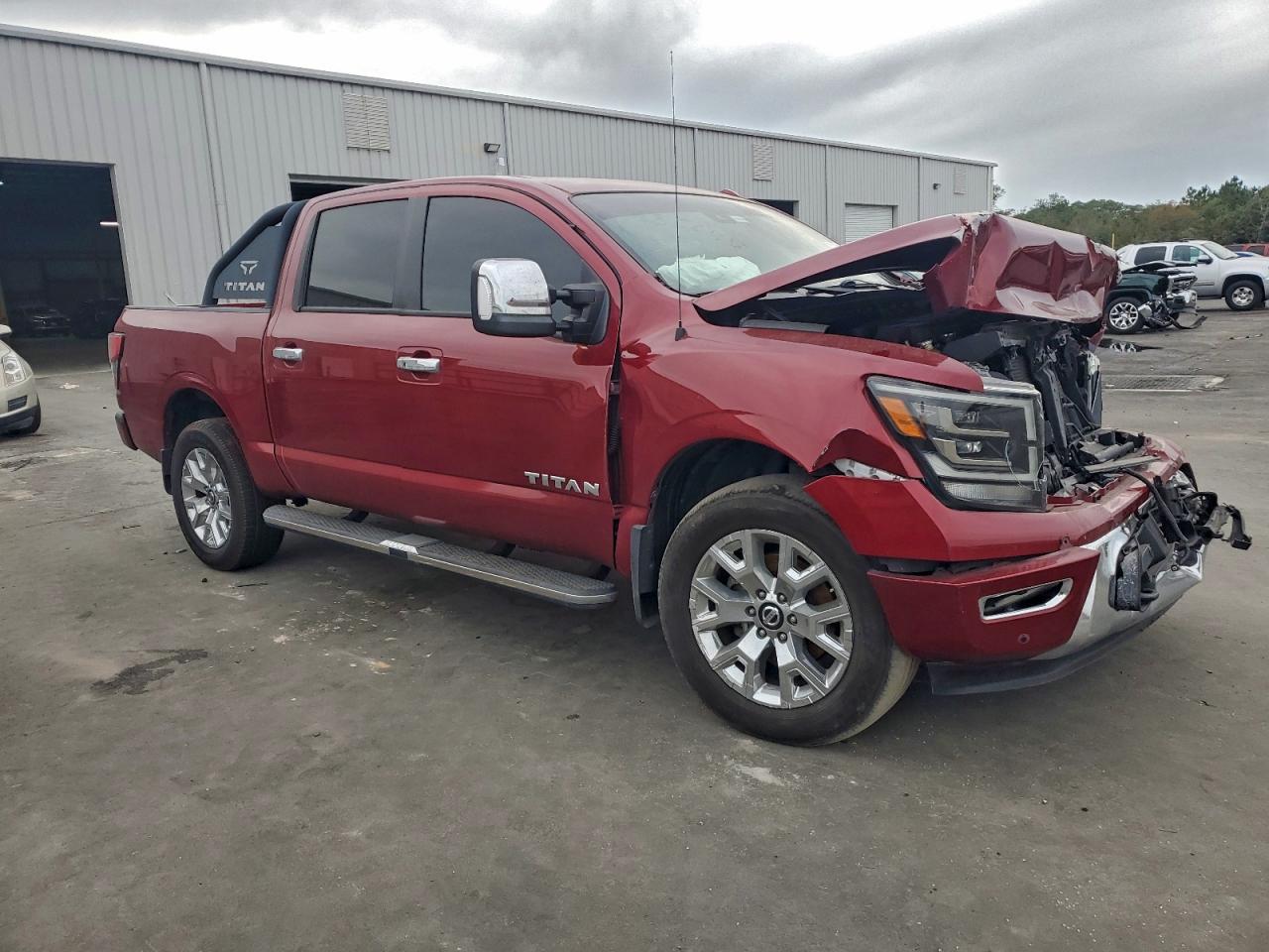 Nissan Titan Sv