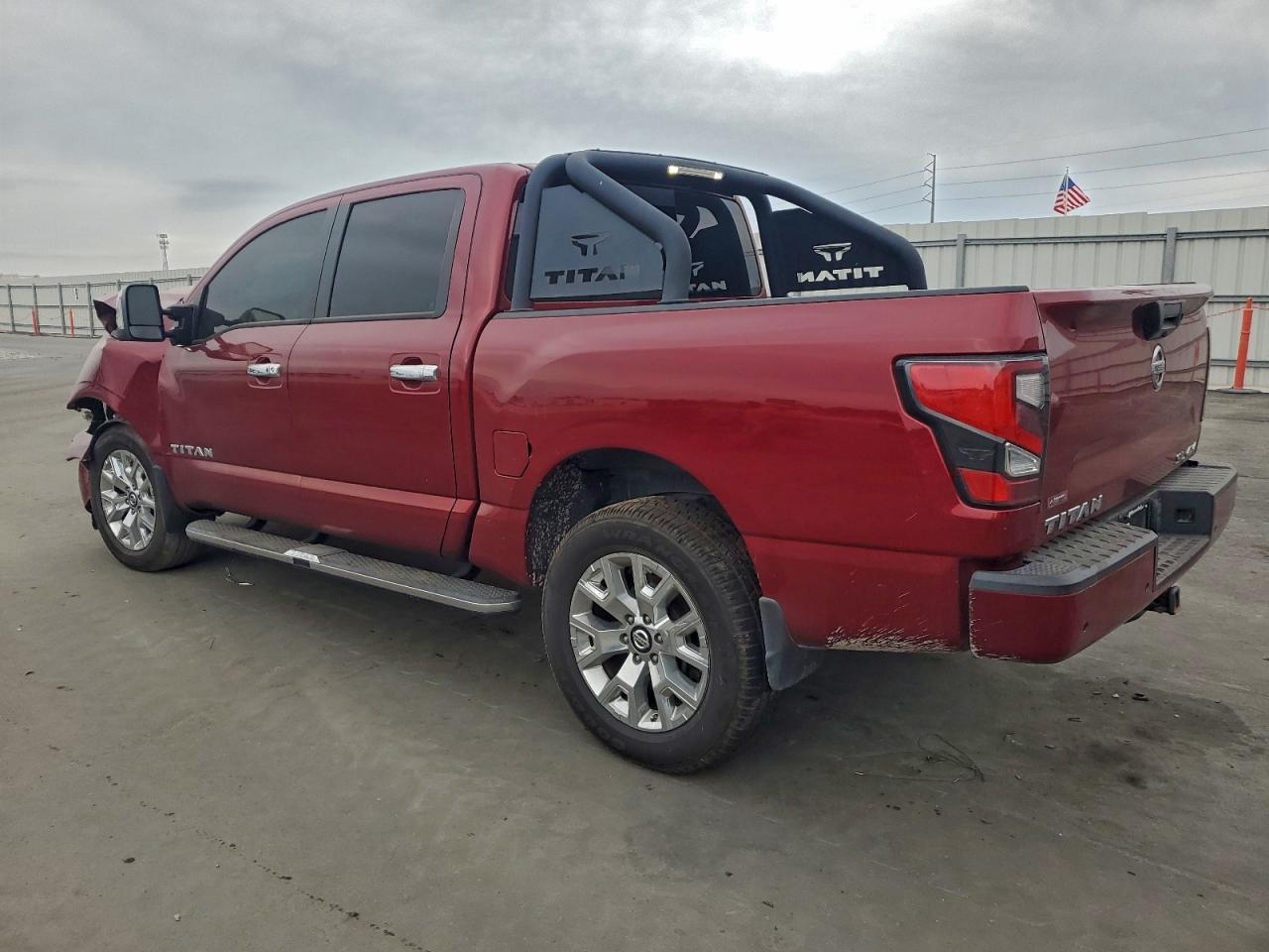 Nissan Titan Sv