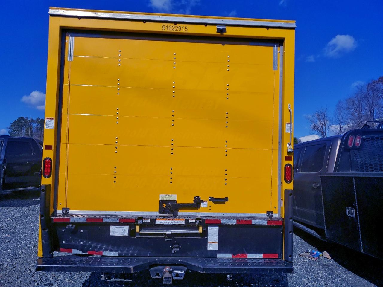 Ford Econoline E350 Super Duty Van