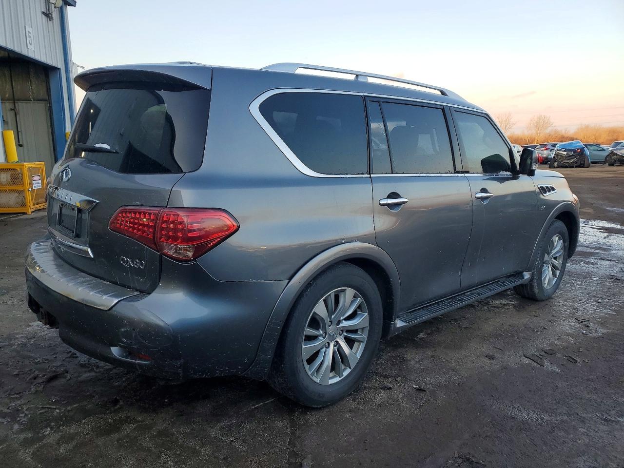 INFINITI Qx