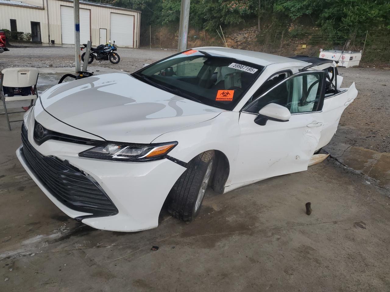 Salvage Toyota Camry Image
