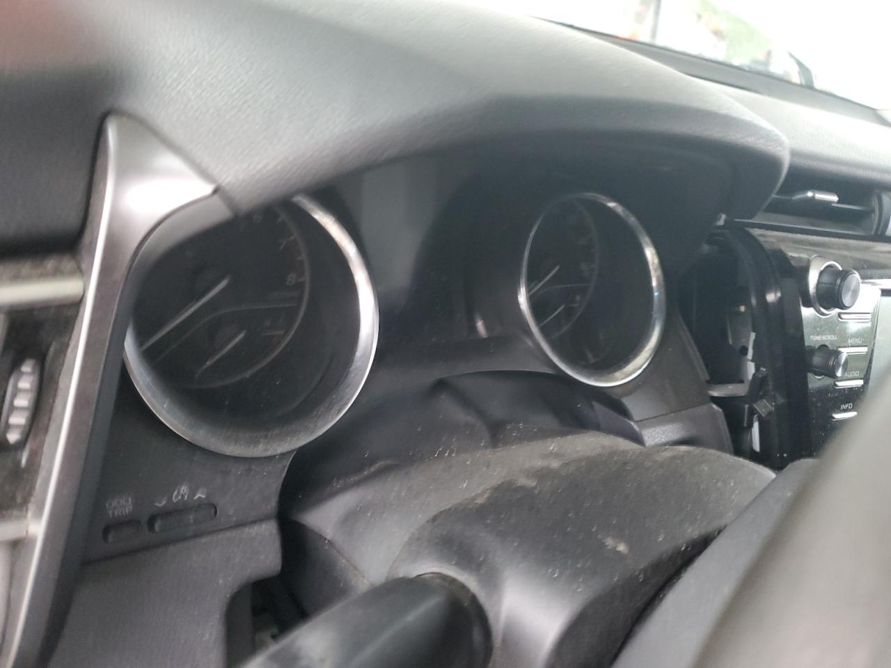 Toyota Camry L
