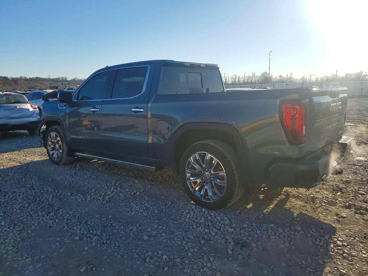 GMC Sierra