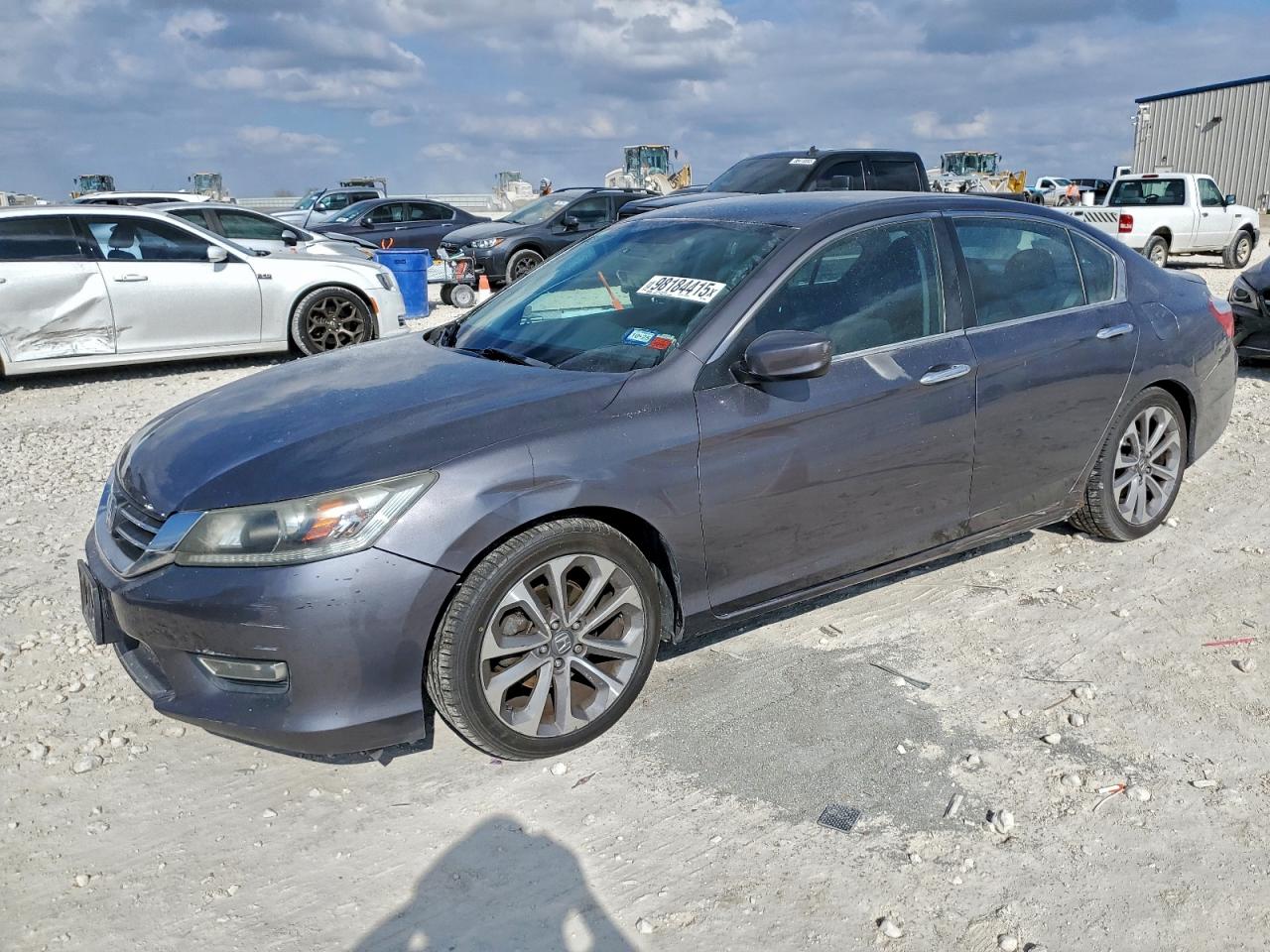 Salvage Honda Accord Image