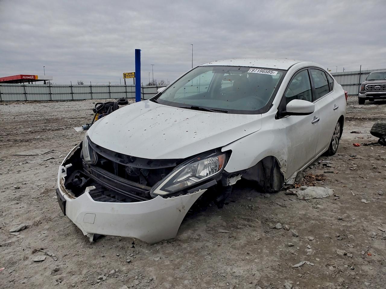 Salvage Nissan Sentra Image