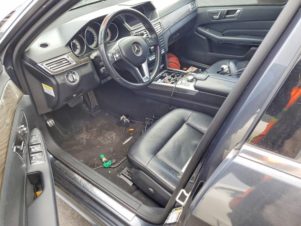 Mercedes-Benz E-Class 350