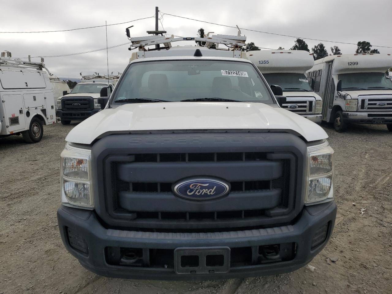 Ford F-350 Super Duty