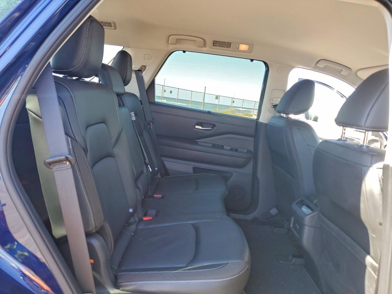 Nissan Pathfinder Sl