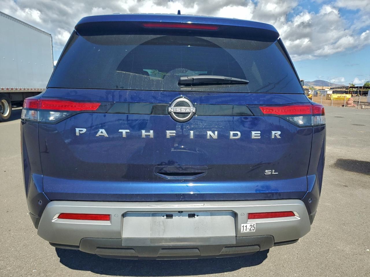 Nissan Pathfinder Sl