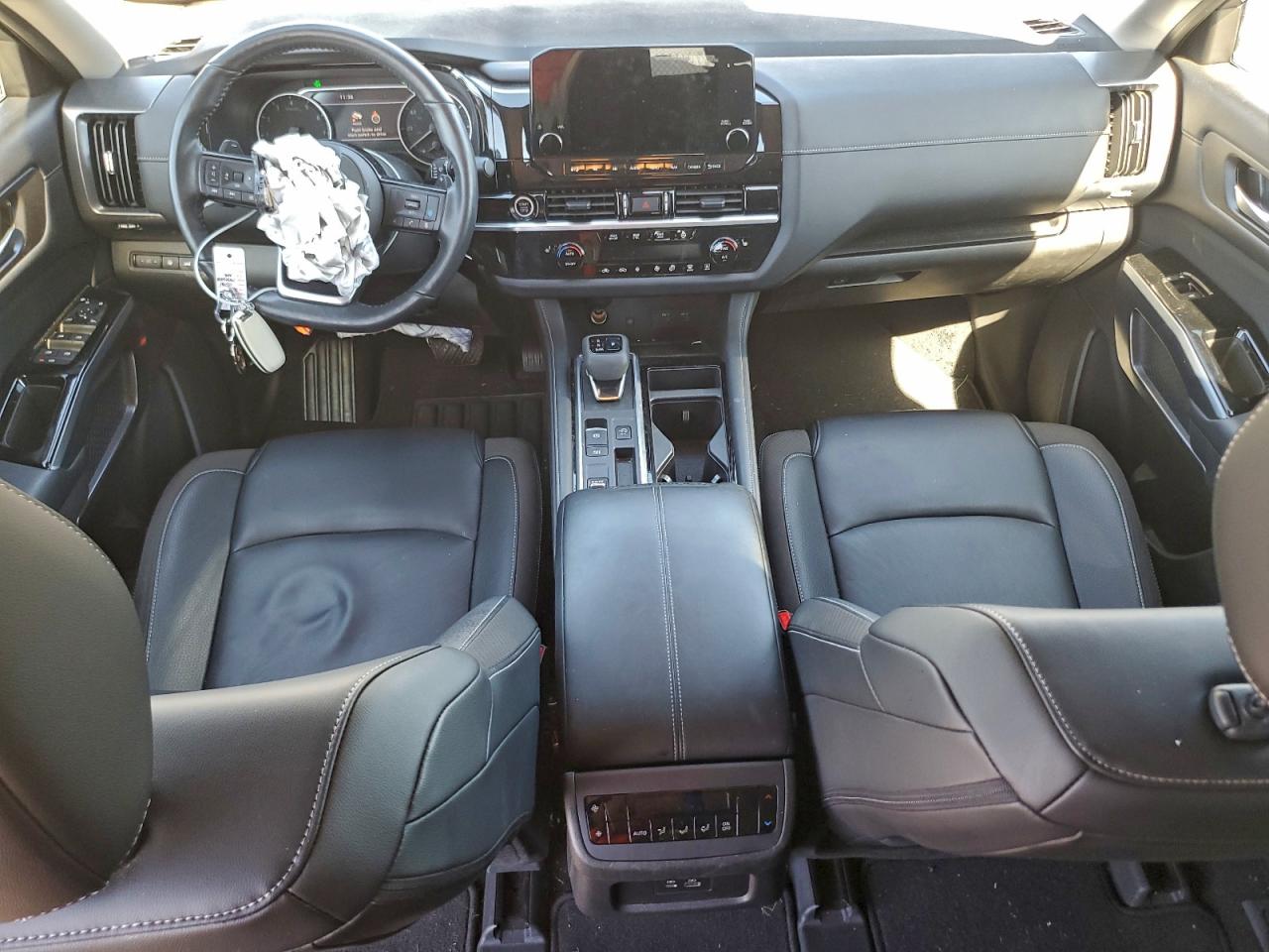 Nissan Pathfinder Sl