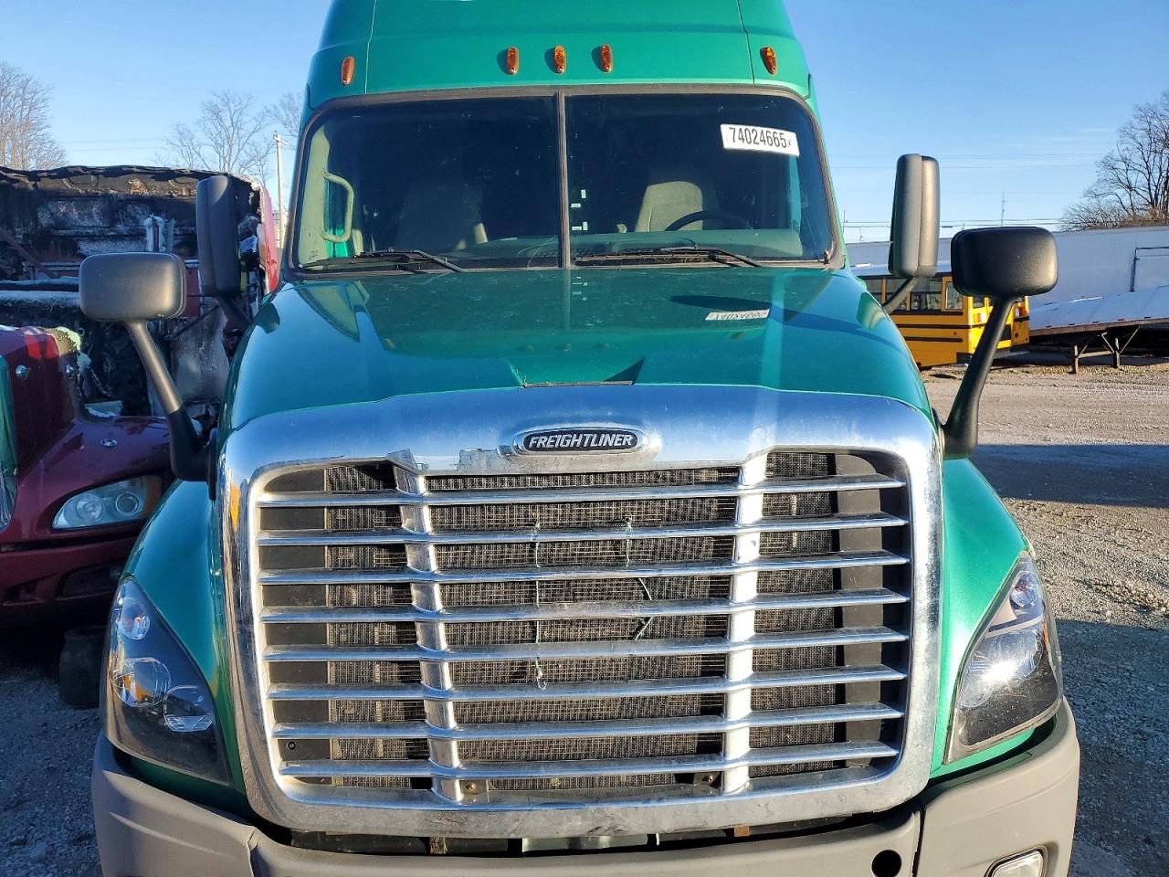 Freightliner Cascadia 1