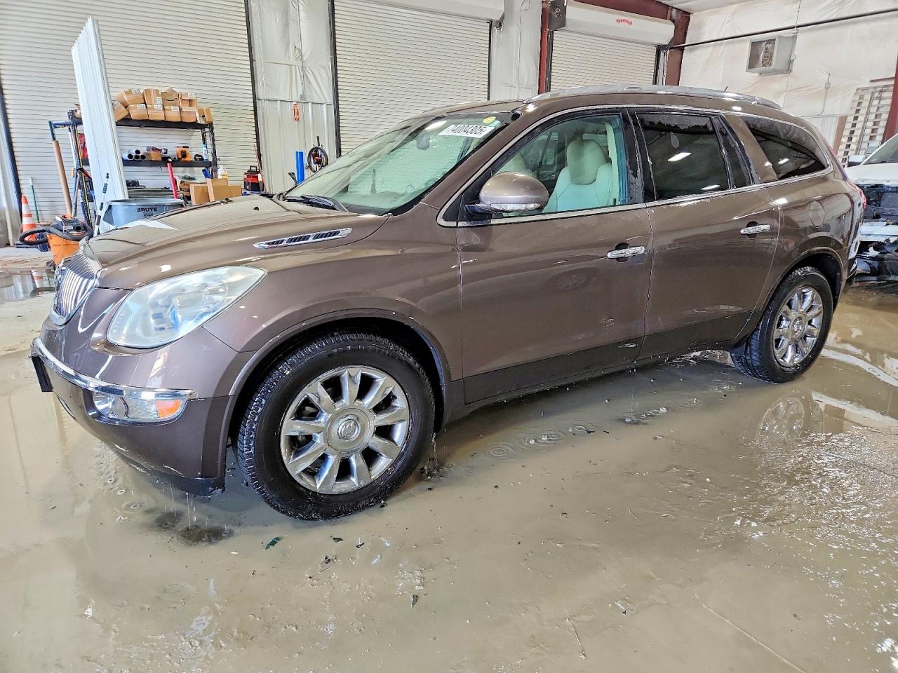 Salvage Buick Enclave Image