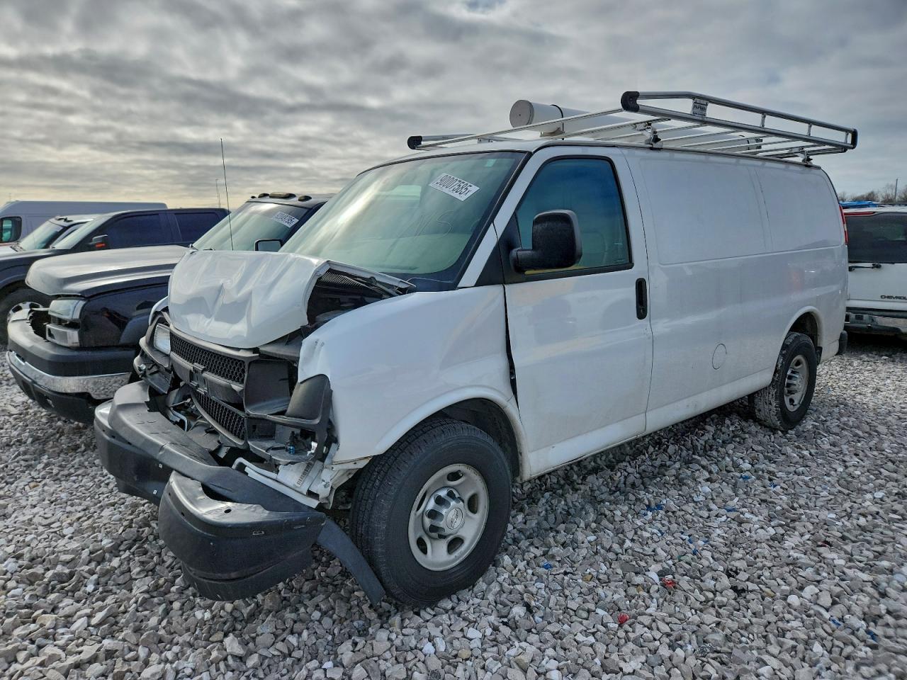 Salvage Chevrolet Express Image