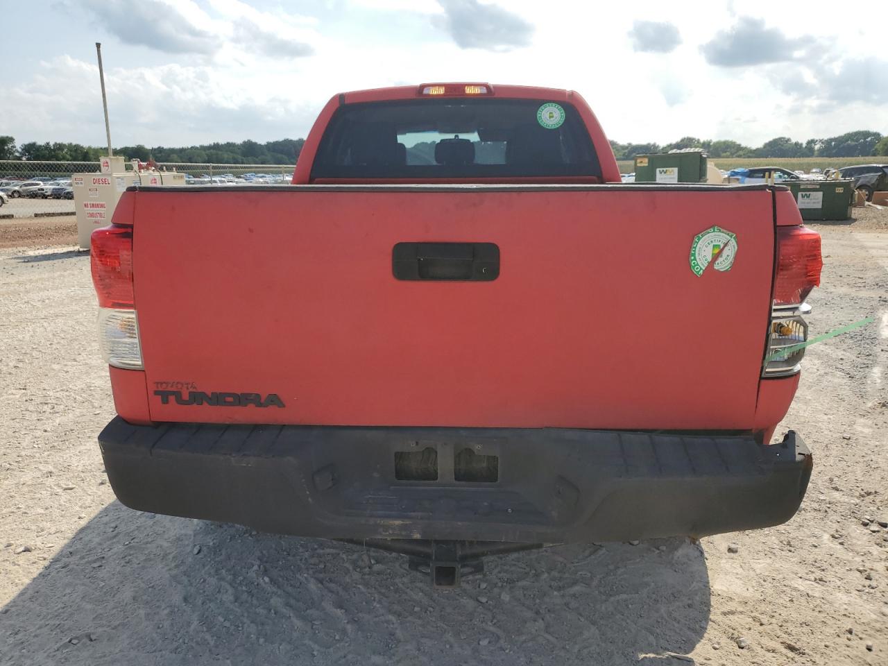 Toyota Tundra Double Cab Sr5