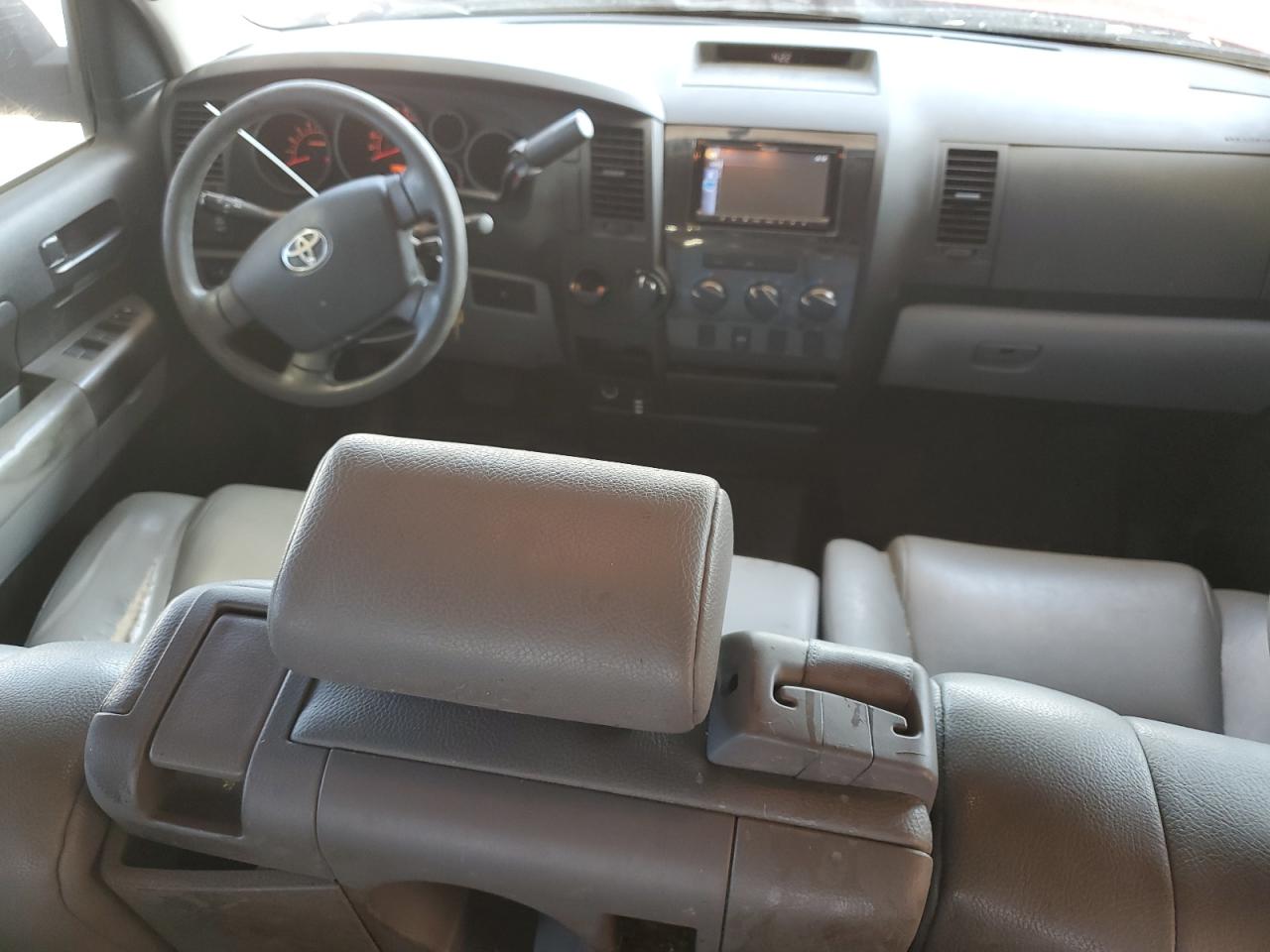 Toyota Tundra Double Cab Sr5