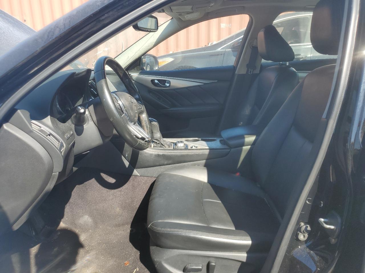 INFINITI Q50 Pure