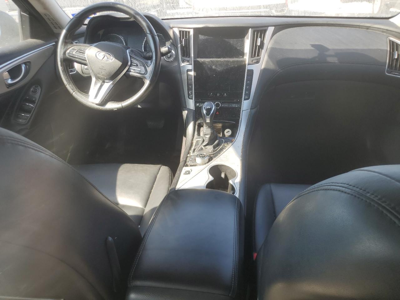 INFINITI Q50 Pure