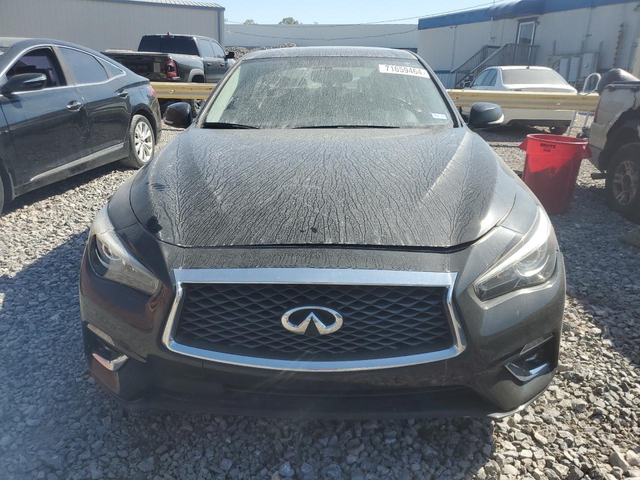 INFINITI Q50 Pure