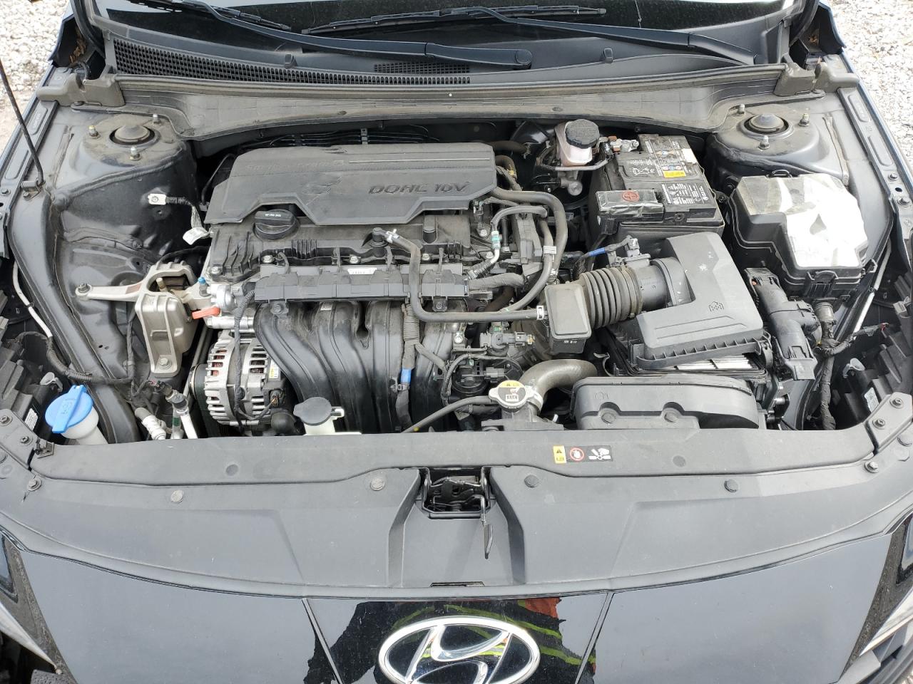 Hyundai ELANTRA Sel