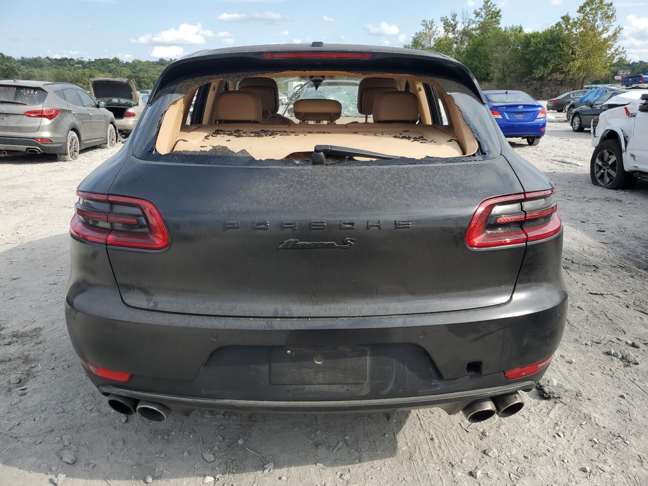 Porsche Macan S