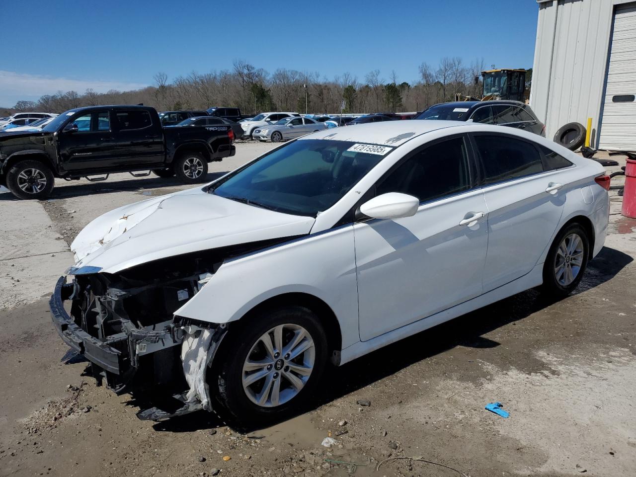 Salvage Hyundai SONATA Image