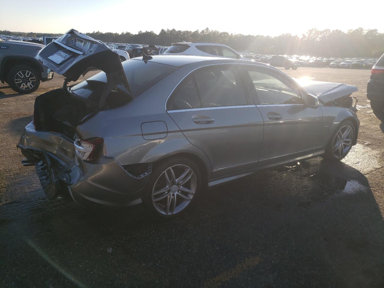 Mercedes-Benz C-Class 250