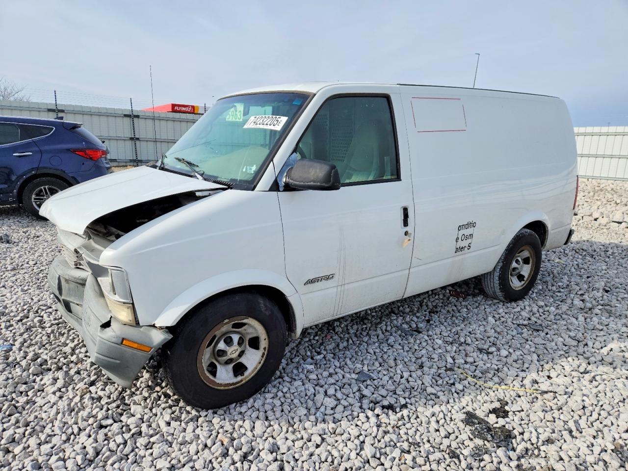 Salvage Chevrolet Astro Image