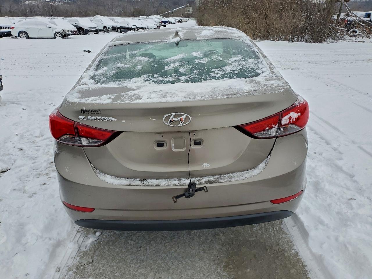 Hyundai ELANTRA