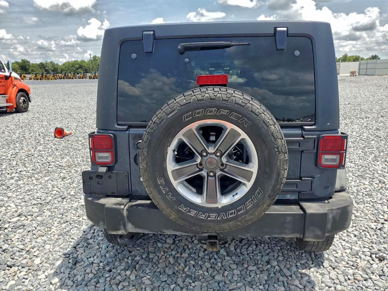 Jeep Wrangler Sport